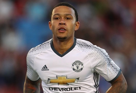 Memphis Depay sap cap ben Bundesliga hinh anh