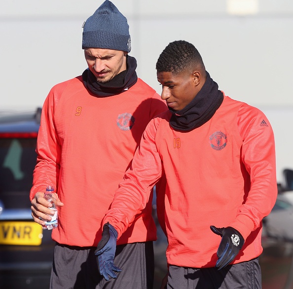 Rooney vat cuu huan luyen vien Binh Duong anh 4