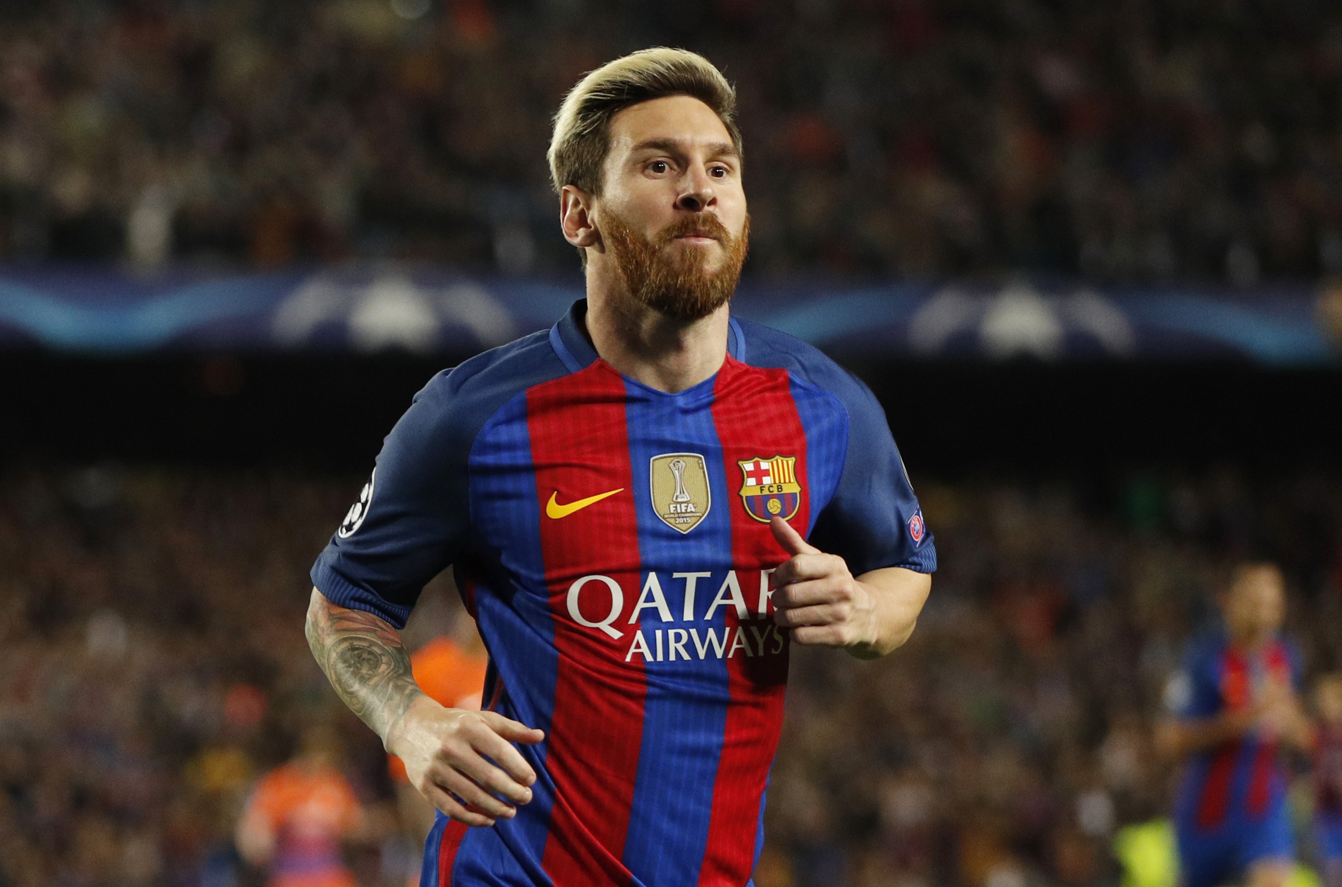 Messi lap hat-trick giup Barca de bep Man City 4-0 anh 4