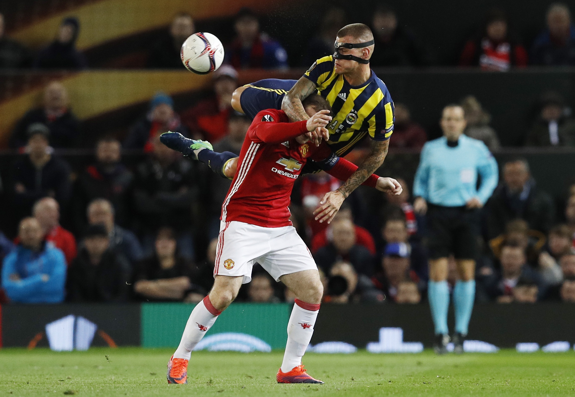 Pogba lập cú đúp,  MU thắng Fenerbahce 4-1 ảnh 4 Pogba lap cu dup,  MU thang Fenerbahce 4-1 anh 4