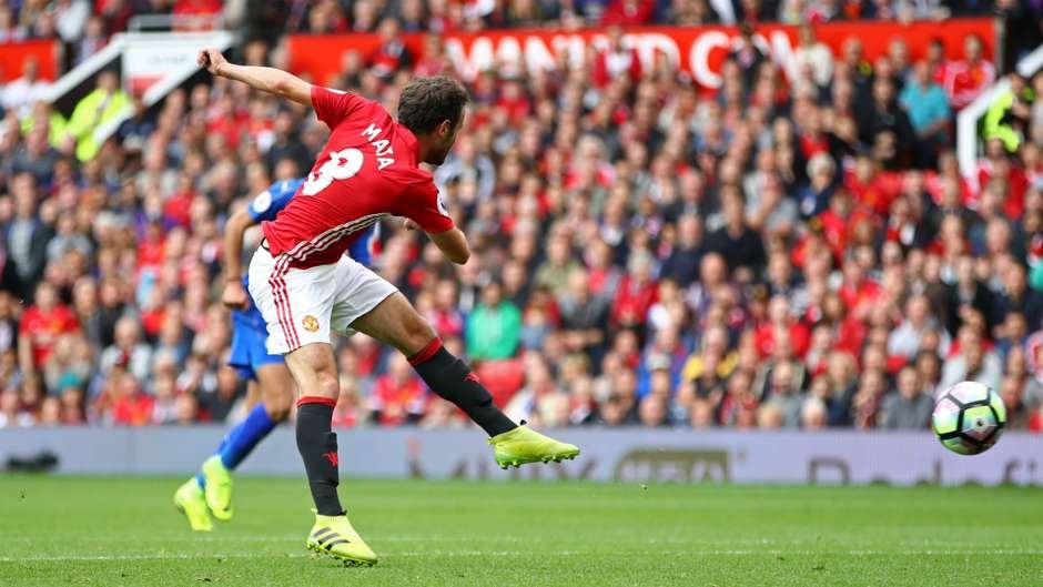 doi hinh ket hop MU Chelsea anh 10