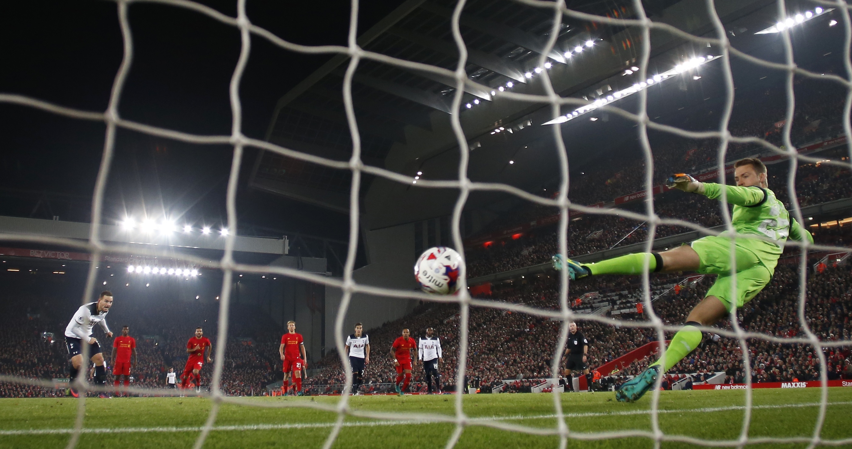 liverpool ha tottenham o cup lien doan anh 6