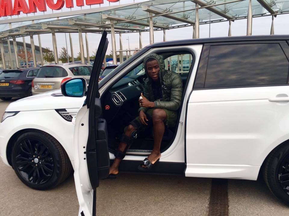 eric bailly chan thuong anh 1