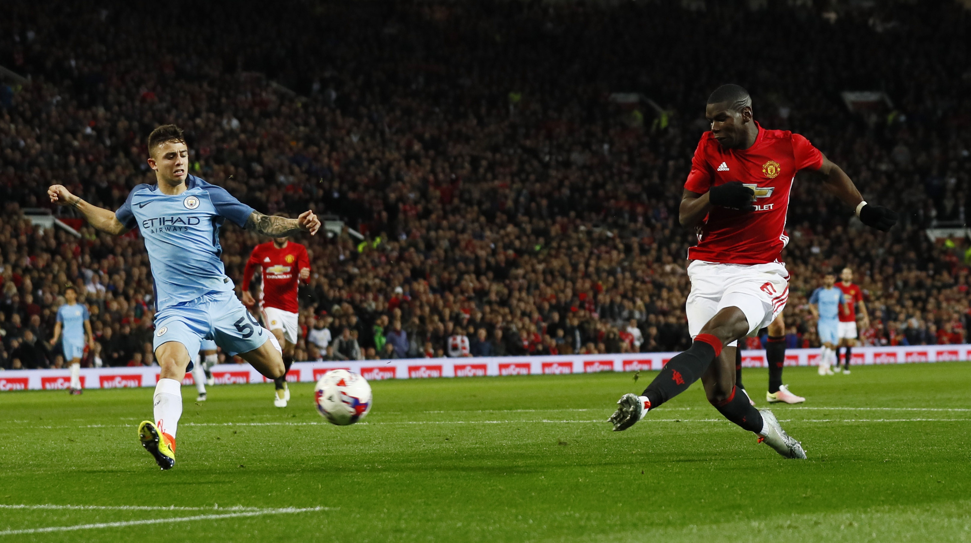 mata ghi ban giup MU ha Man City anh 6