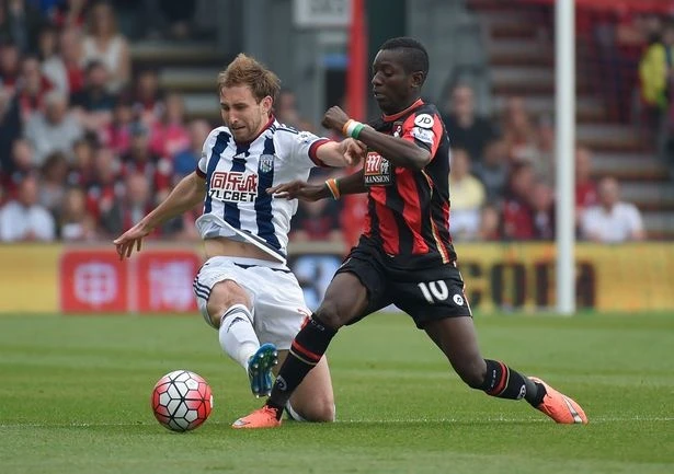 10 cau thu chiu kho di chuyen nhat NHA anh 7