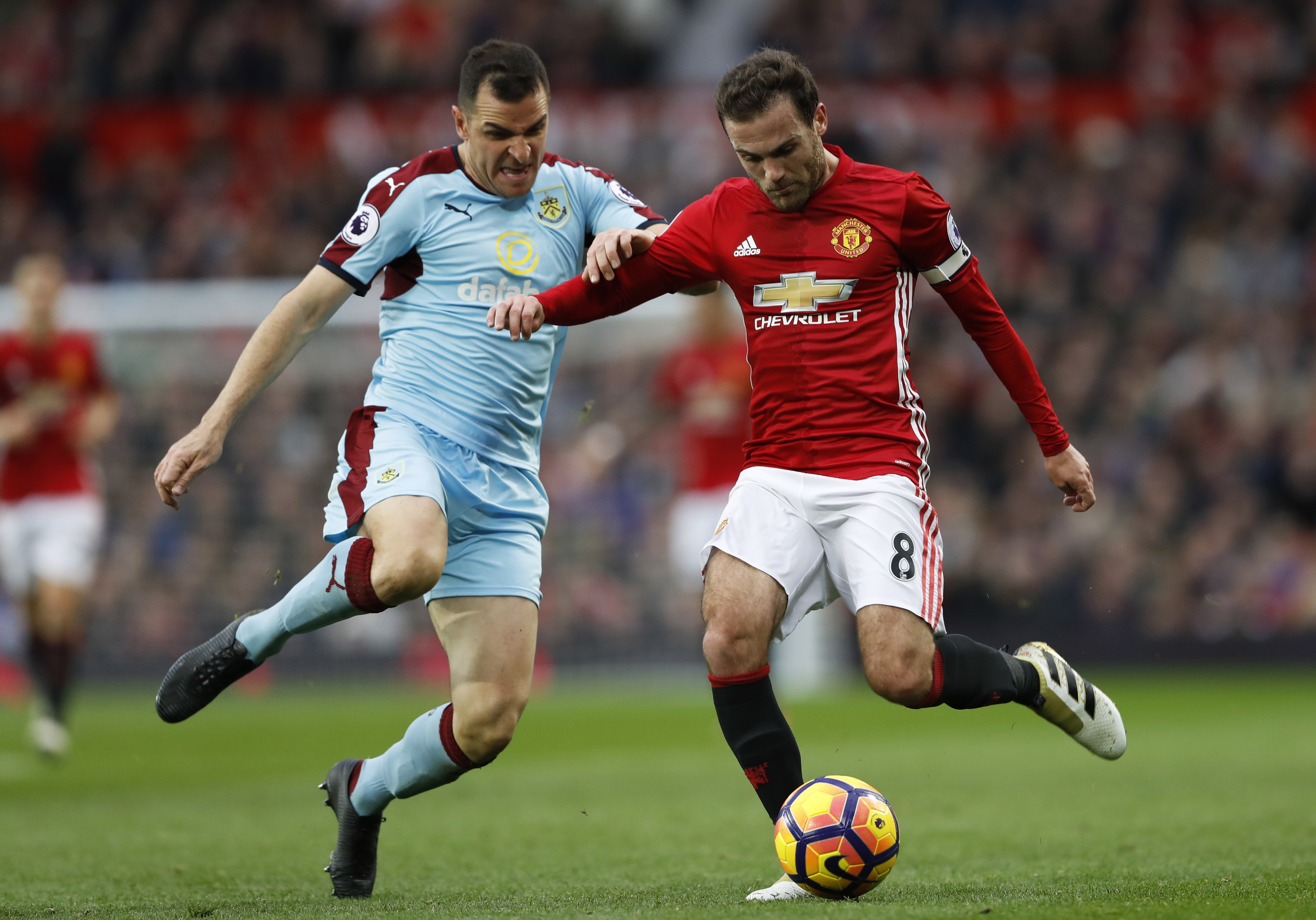 Mu lap ky luc buon anh 2