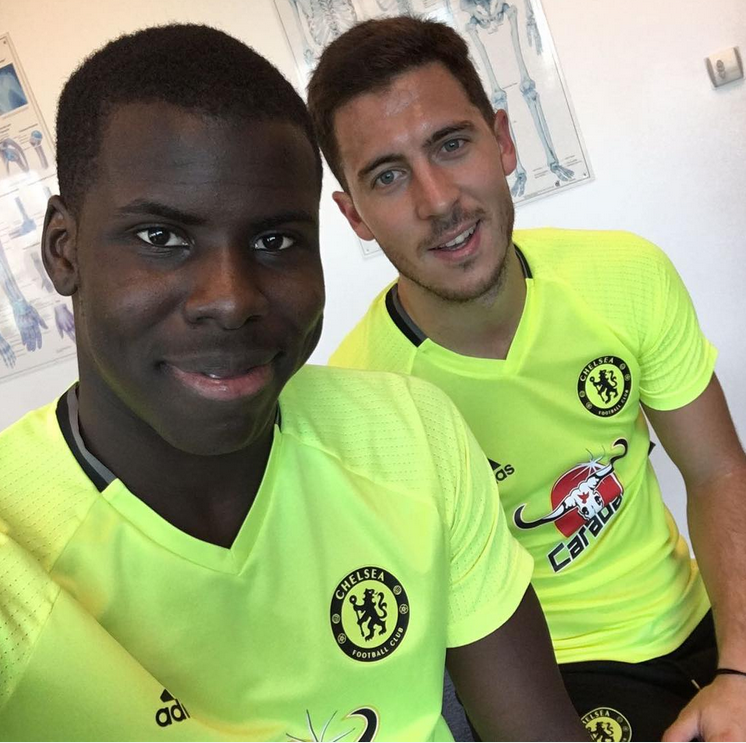 ronaldo dang anh ban khoa than anh 7