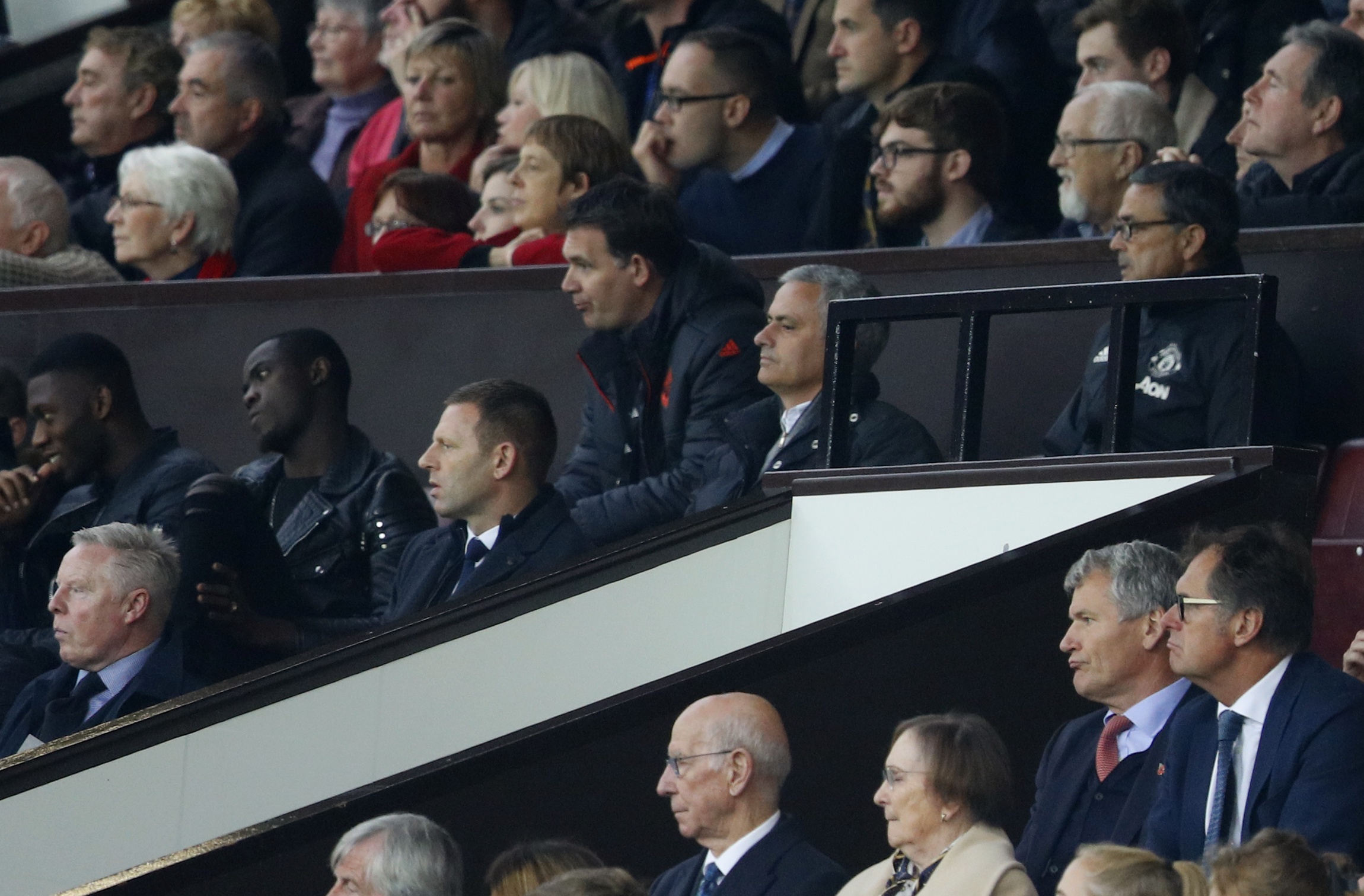 Mu lap ky luc buon anh 6