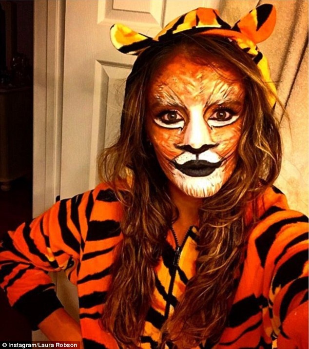 ronaldo hoa trang halloween anh 3