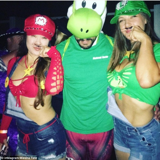 ronaldo hoa trang halloween anh 6