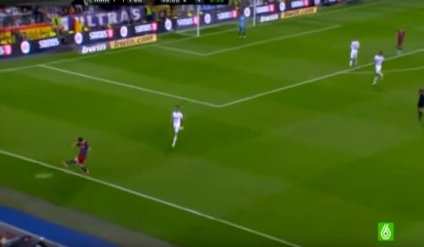 6 lan messi noi nong voi doi thu anh 3