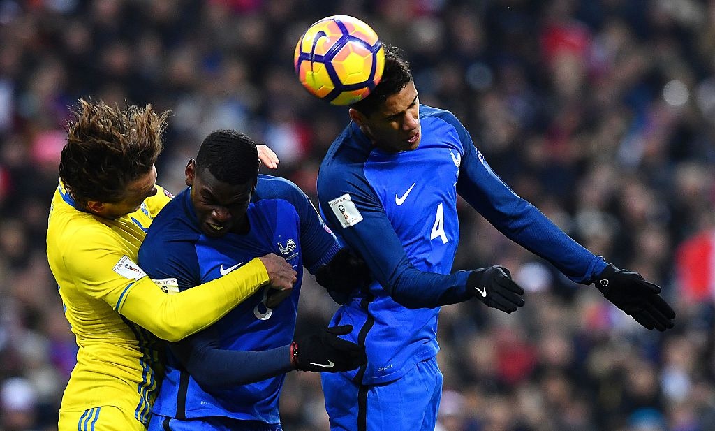 pogba ghi ban giup phap nguoc dong truoc thuy dien anh 7