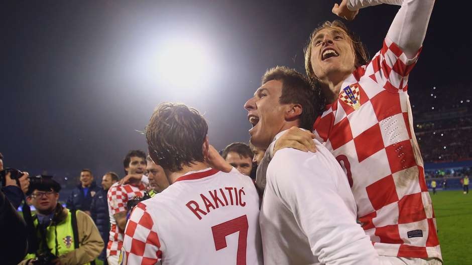 10 doi tuyen dat gia nhat the gioi anh 1