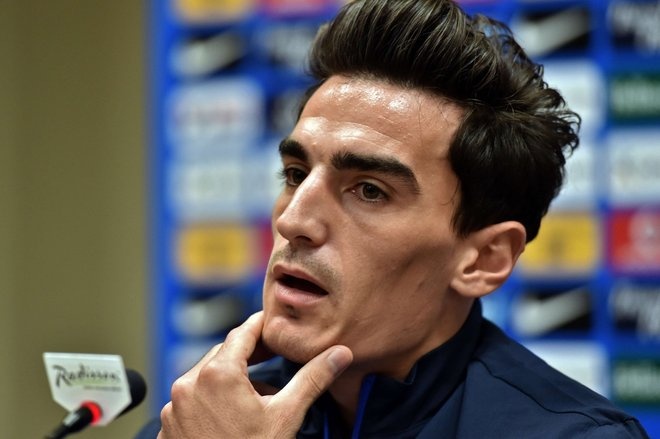 doi hinh ngoi sao kho doc ten anh 9