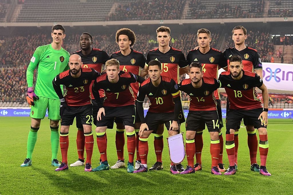 Hazard ghi ban,  Bi thang 8-1 anh 1