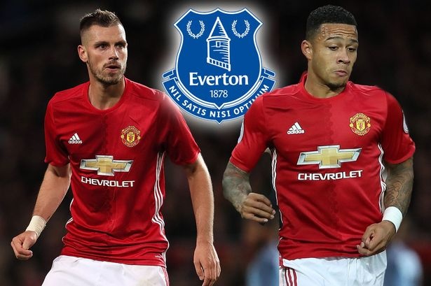 Everton muon so huu bo doi sao xit MU hinh anh