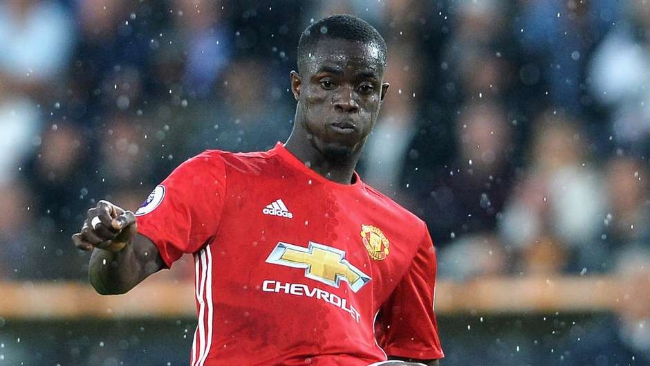 ibra bị loại khỏi đội hình tối ưu của MU ảnh 5 ibra bi loai khoi doi hinh toi uu cua MU anh 5