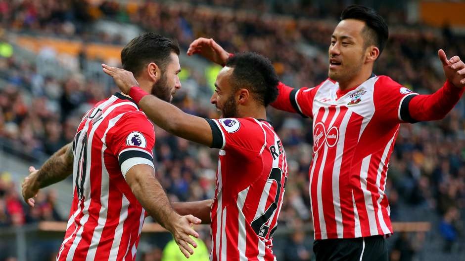 10 doi bong tra luong cao nhat giai ngoai hang anh 1