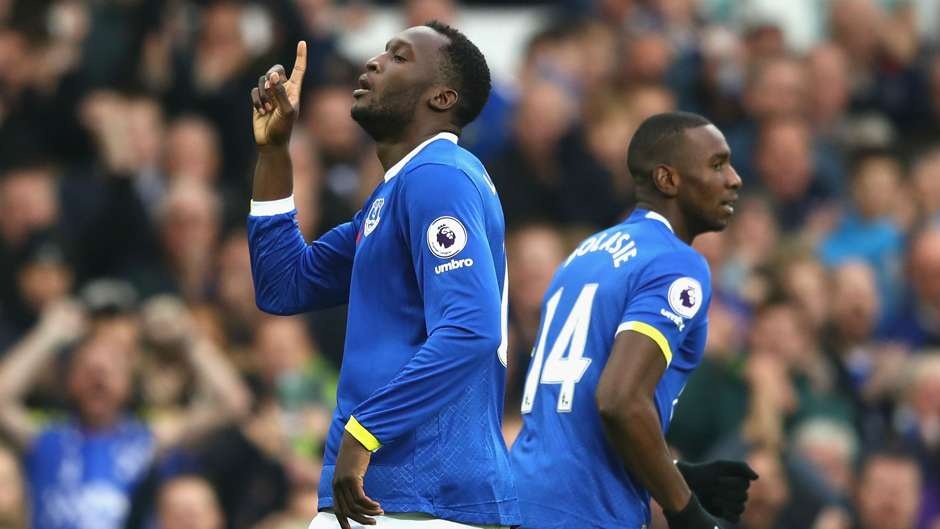 10 doi bong tra luong cao nhat giai ngoai hang anh 3