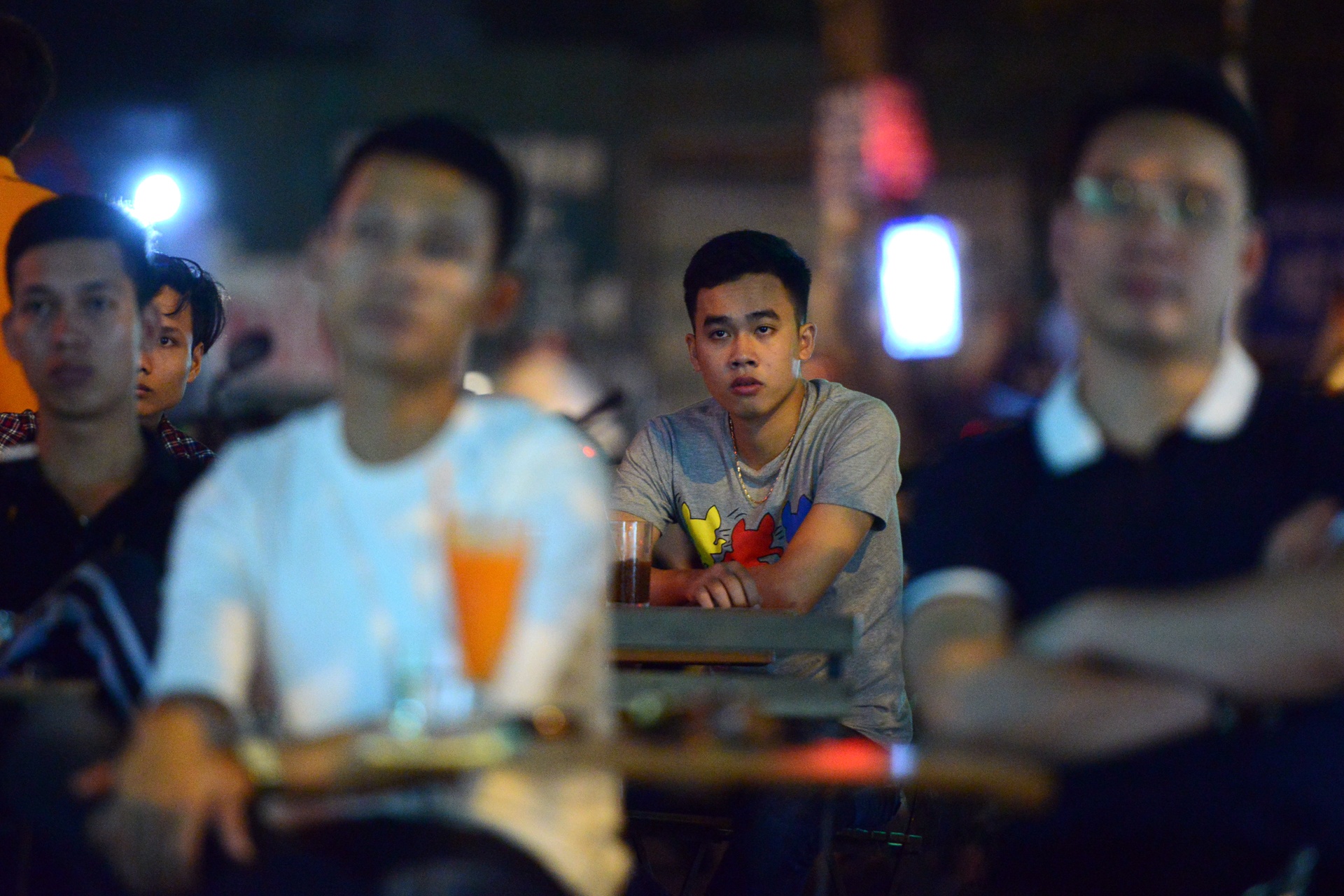 Nguoi ham mo Ha Noi an mung ban thang Cong Vinh anh 5