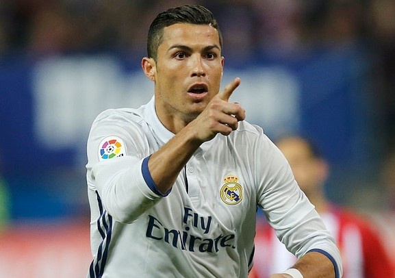 Ronaldo ghi danh lich su sau cu hat-trick vao luoi Atletico hinh anh