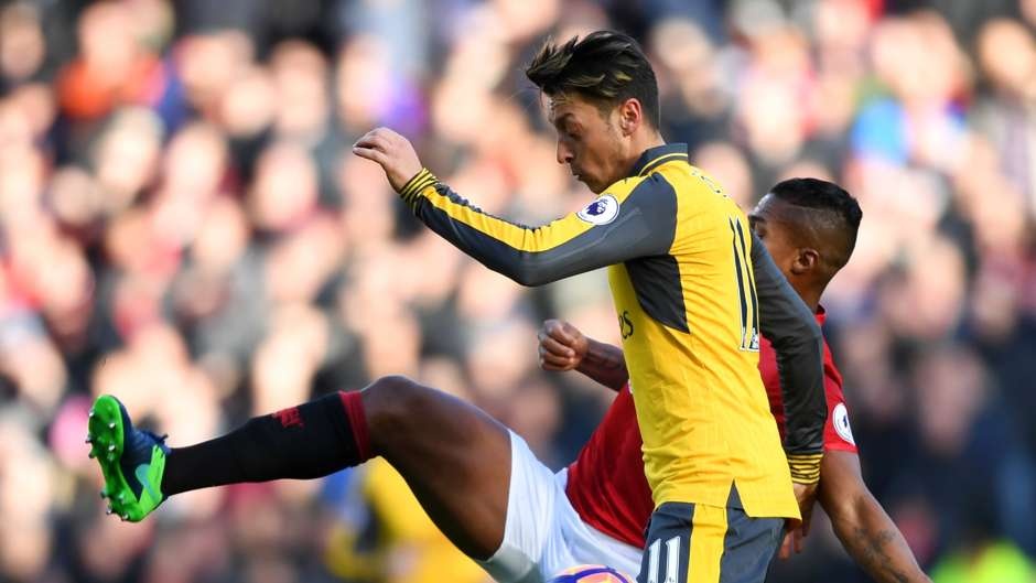 doi hinh te nhat vong 12 giai ngoai hang anh 10