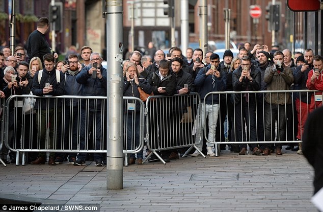 barcelona do bo Scotland anh 10