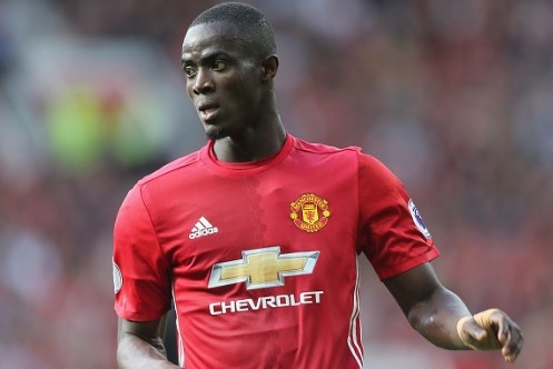 Mourinho nhan tin vui tu Eric Bailly hinh anh