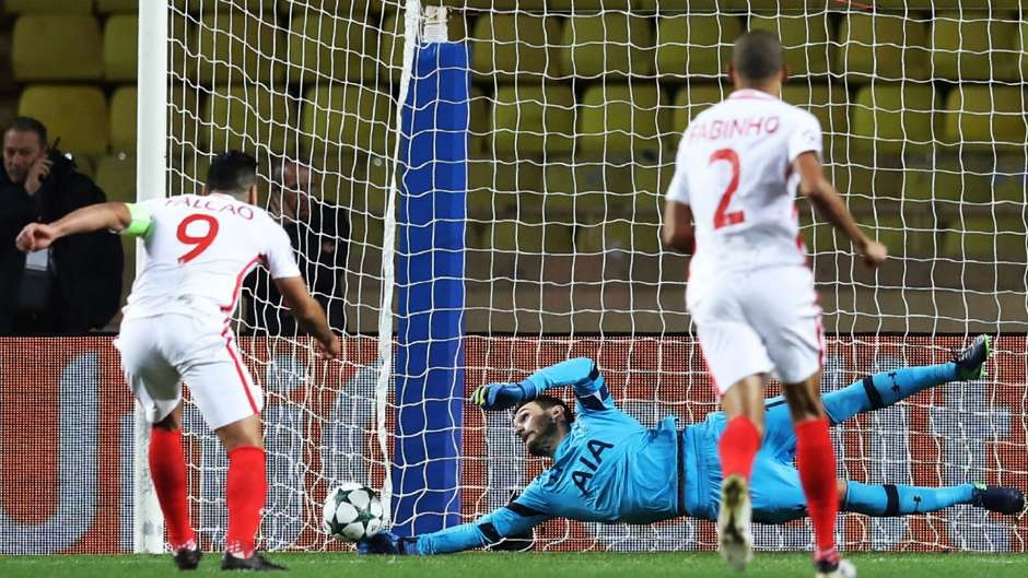 reus vào đội hình tiêu biểu cúp C1 ảnh 2 reus vao doi hinh tieu bieu cup C1 anh 2