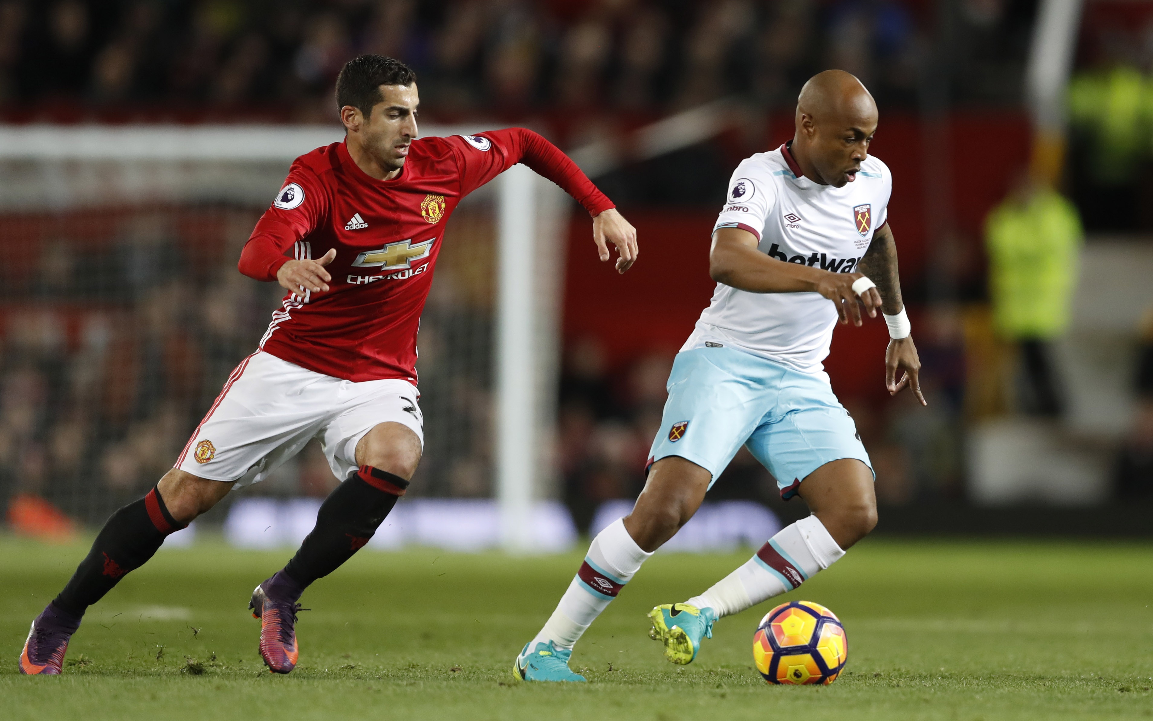 Thu mon choi hay khi den Old Trafford anh 8