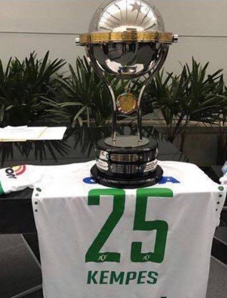 cầu thủ chapecoense có thể chơi bóng trở lại ảnh 2 cau thu chapecoense co the choi bong tro lai anh 2