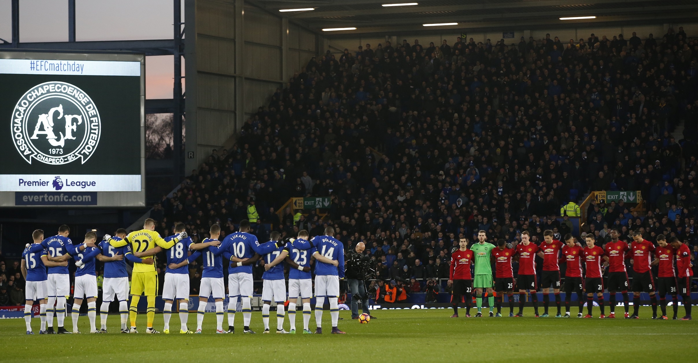 MU co the mat Ibrahimovic anh 2