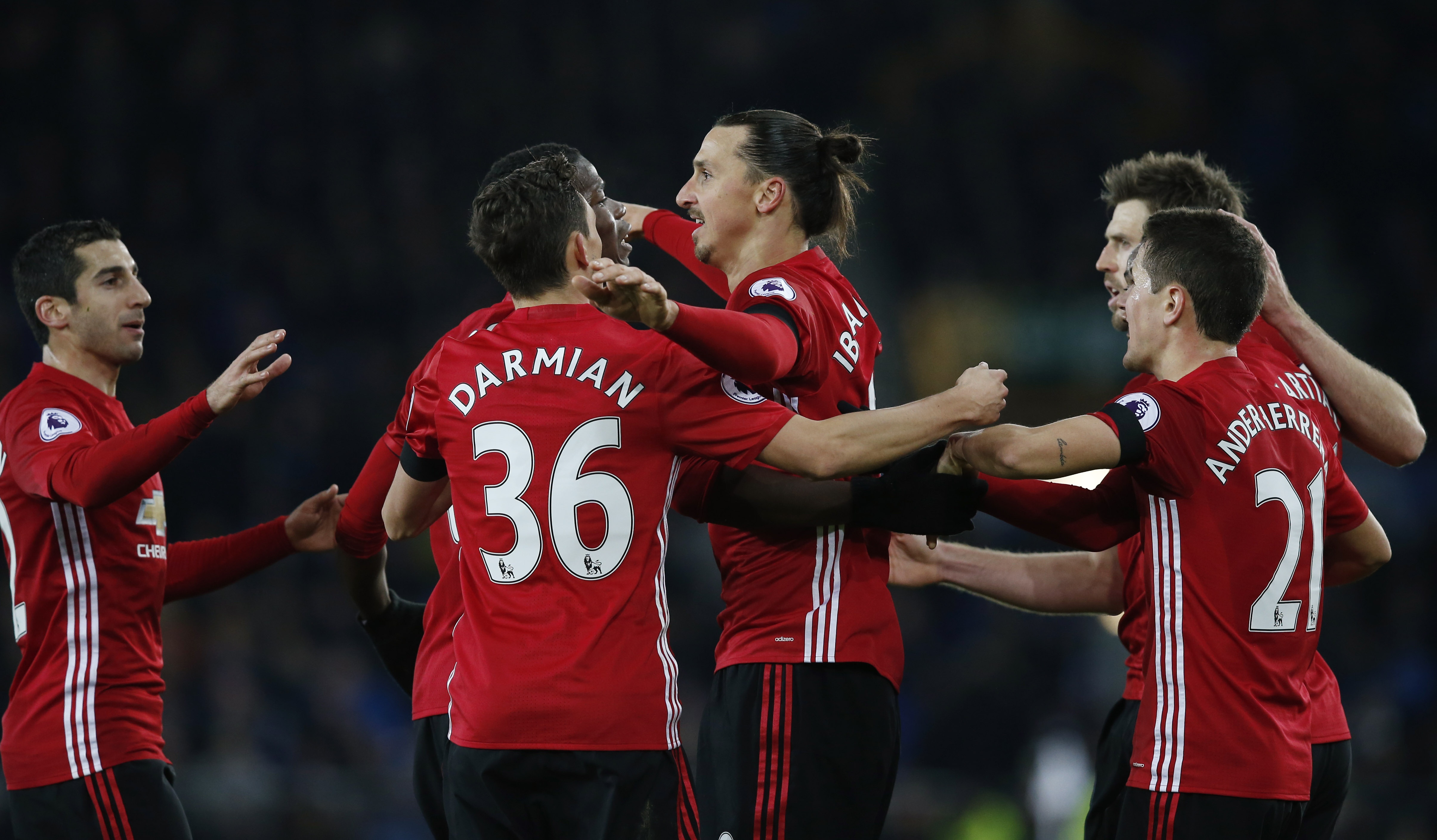 MU co the mat Ibrahimovic anh 6