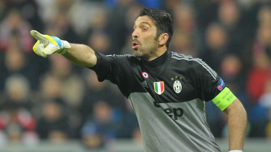 arsenal gap kho o cup C1 anh 16