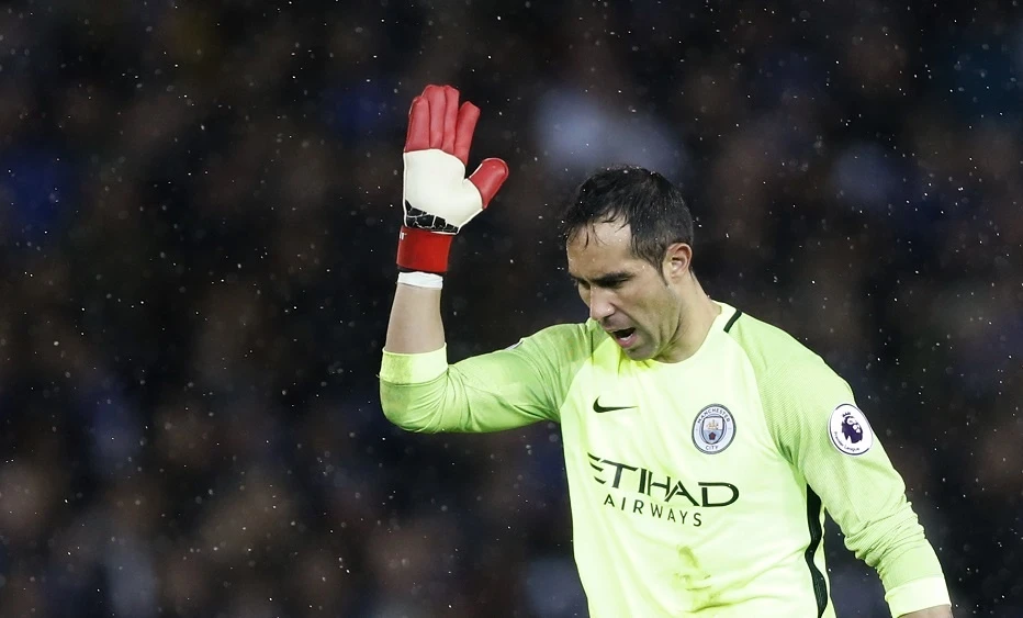 Leicester thang Man City 4-2 anh 12