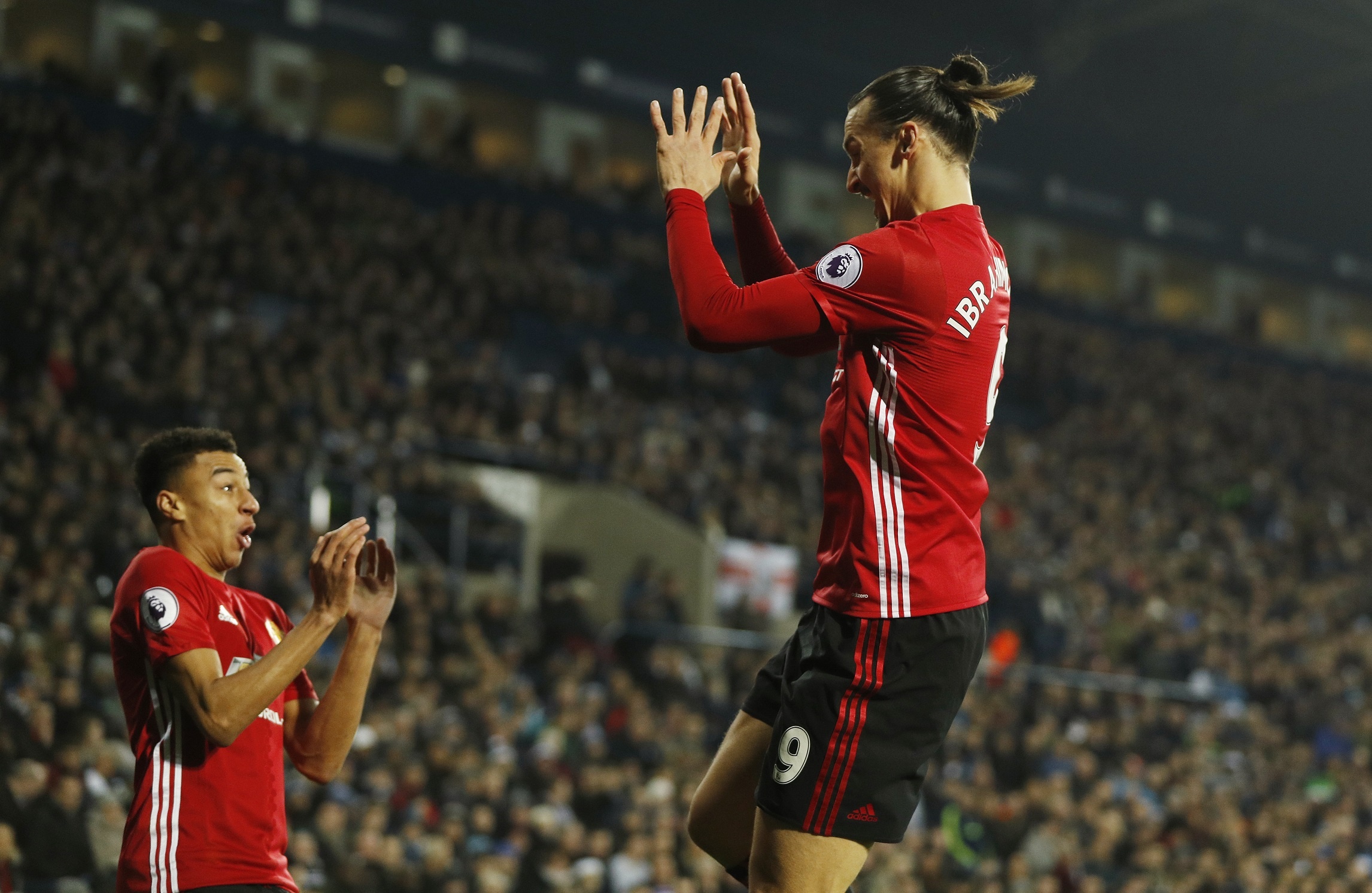 ibra làm lingard sợ phát khiếp khi ăn mừng ảnh 4 ibra lam lingard so phat khiep khi an mung anh 4