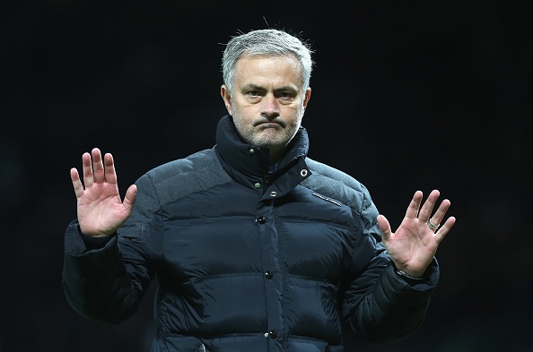 Mourinho tay chay Trung Quoc sau ac mong du dau hoi thang 7 hinh anh