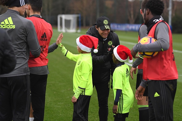 chùm ảnh buổi tập trước Giáng sinh của chelsea ảnh 10 chum anh buoi tap truoc Giang sinh cua chelsea anh 10