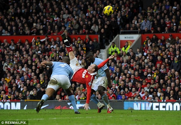 10 bàn thắng điên rồ nhất giải Ngoại hạng ảnh 8 10 ban thang dien ro nhat giai Ngoai hang anh 8