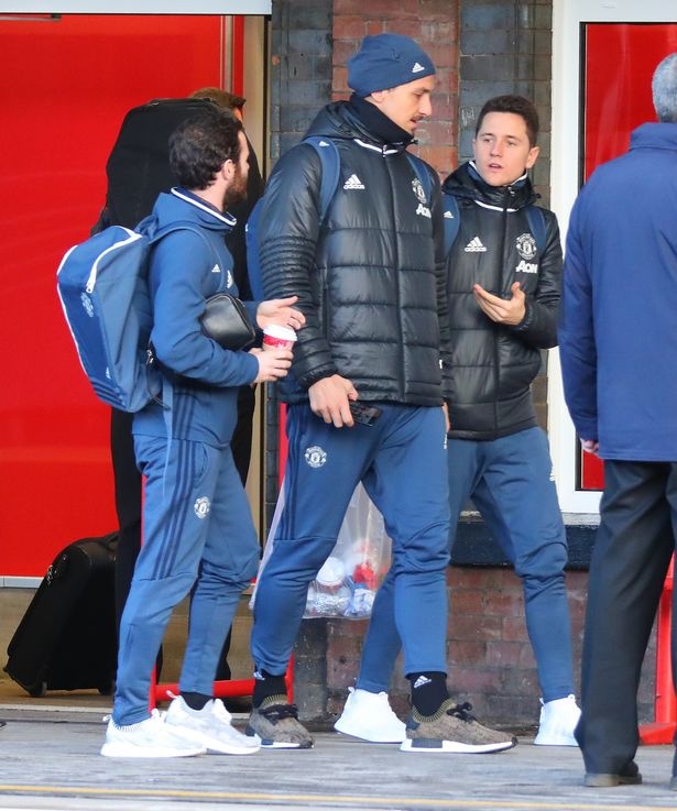 Carrick tro lai tran gap West Ham anh 2