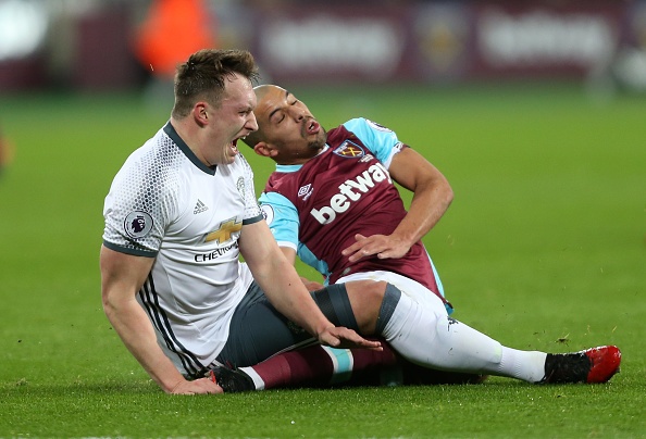 MU choi xau nhat giai Ngoai hang anh 9