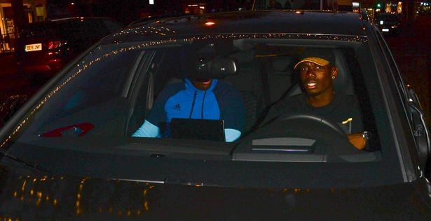 Pogba sanh dieu di an toi cung ban anh 6