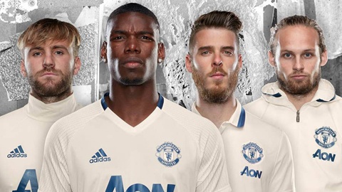 MU ra mắt áo tập mới ảnh 8 MU ra mat ao tap moi anh 8