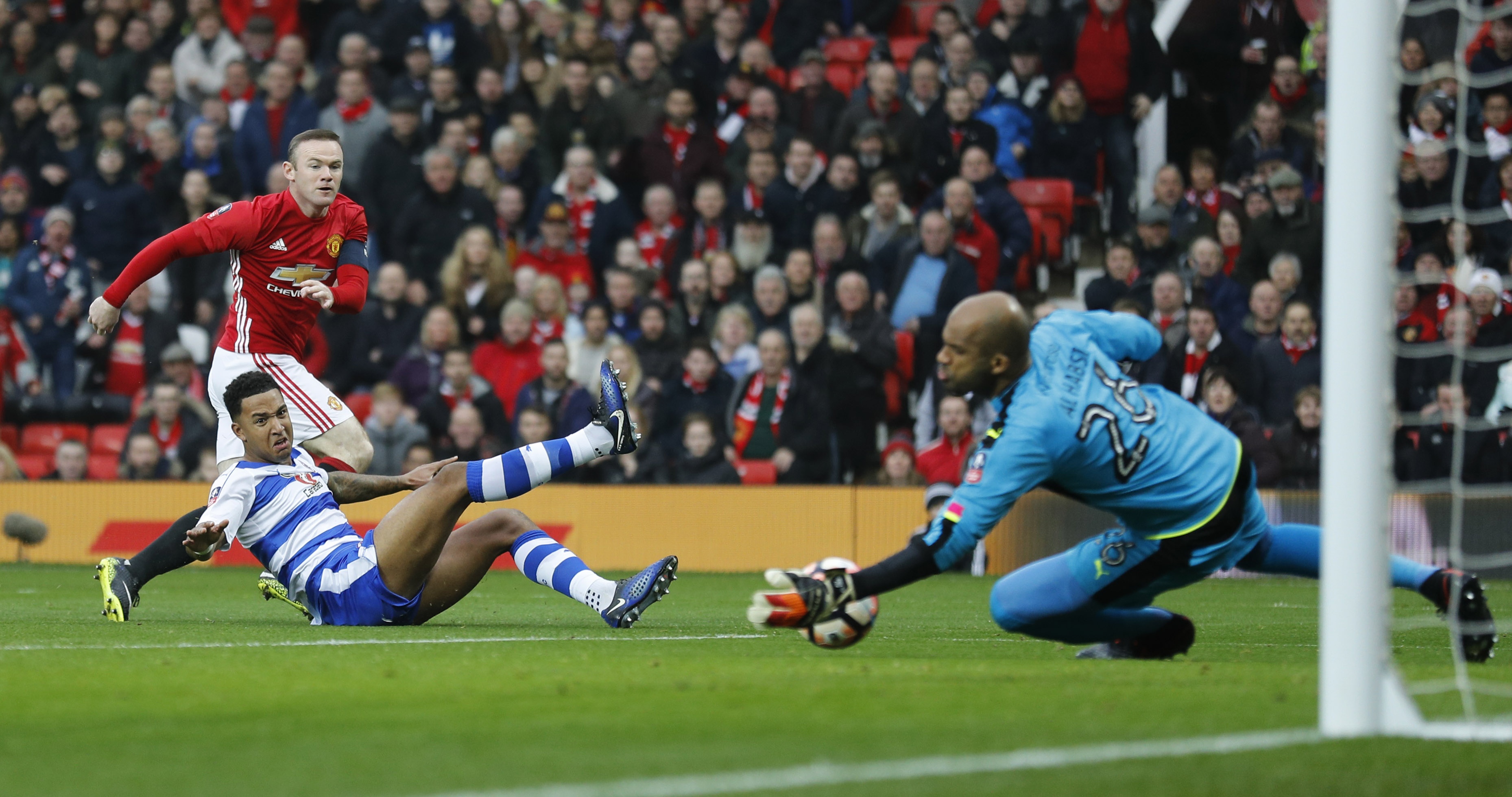 Rooney ghi ban nhieu nhat lich su MU anh 3