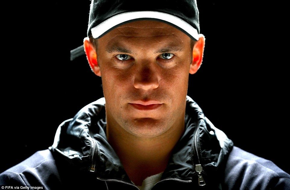 Ronaldo cuoi tinh quai vi biet se gianh giai anh 12