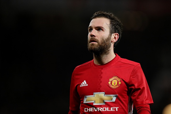 doi hinh ket hop MU vs Liverpool anh 12