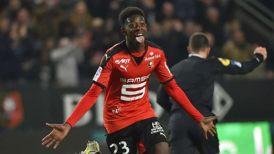 10 ngoi sao dung chieu tro de roi CLB anh 10