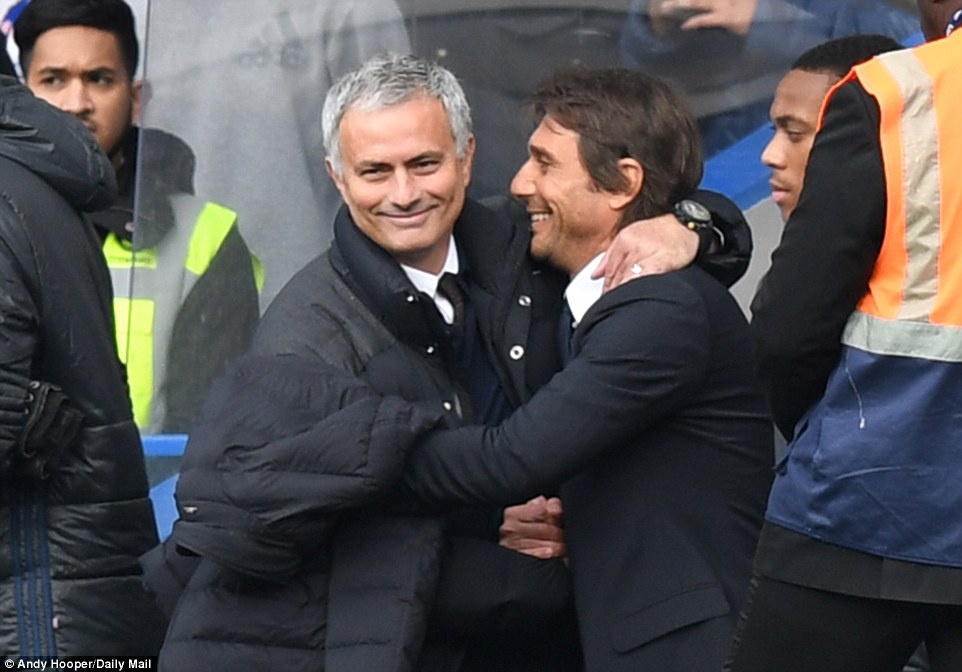 conte lap ky luc tai giai Ngoai hang anh 5