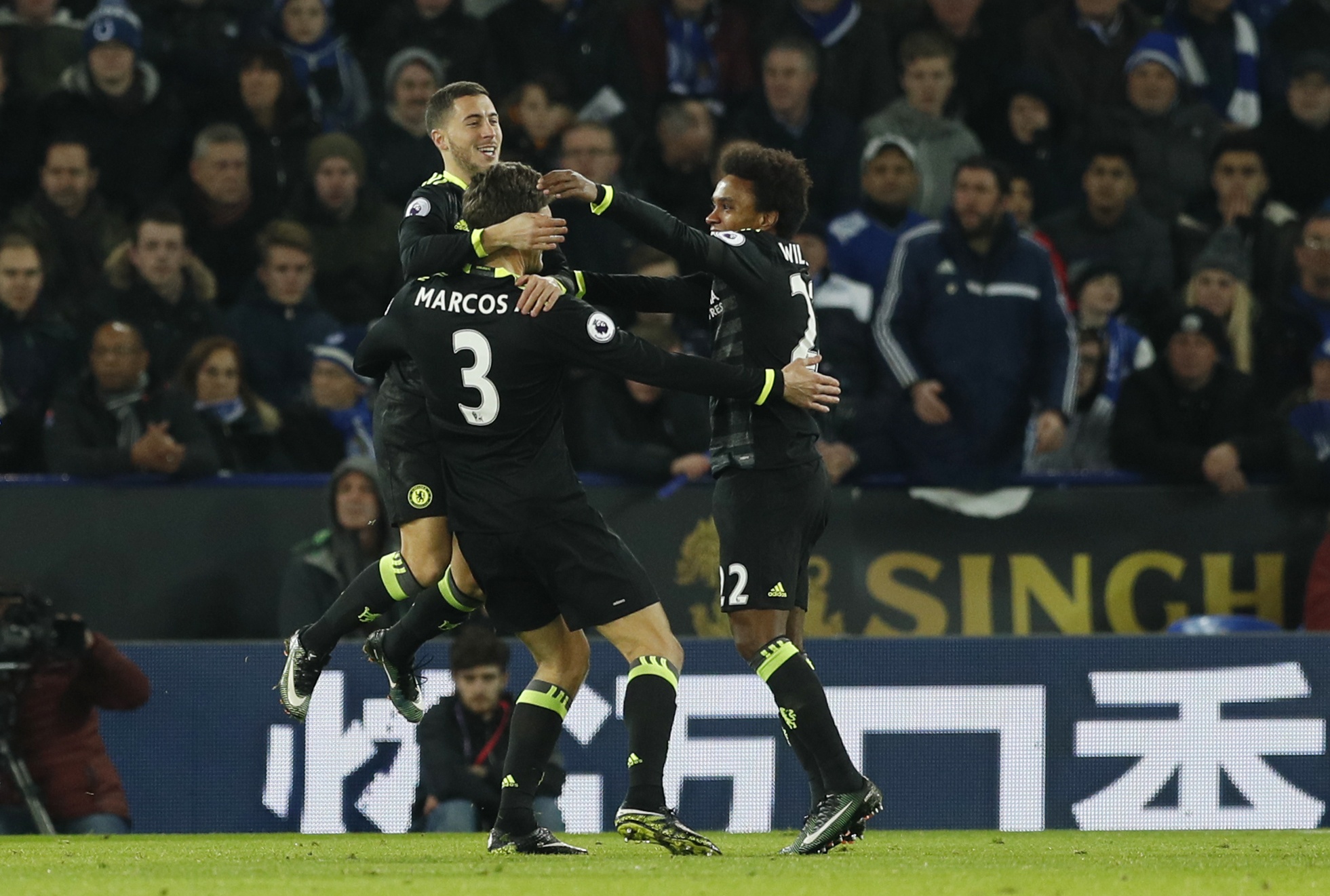 hàng thủ giúp chelsea đánh bại Leicester 3-0 ảnh 3 hang thu giup chelsea danh bai Leicester 3-0 anh 3