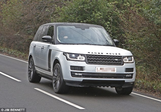 Diego Costa tập một mình ảnh 6 Diego Costa tap mot minh anh 6